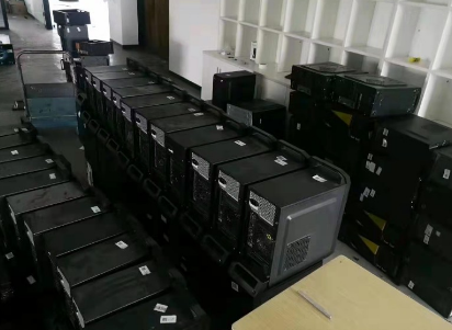 广州大量回收办公电脑、办公家具、办公设备回收，高价回收，免费评估